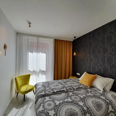 Aurora Z Parkingiem Apartment Gdansk